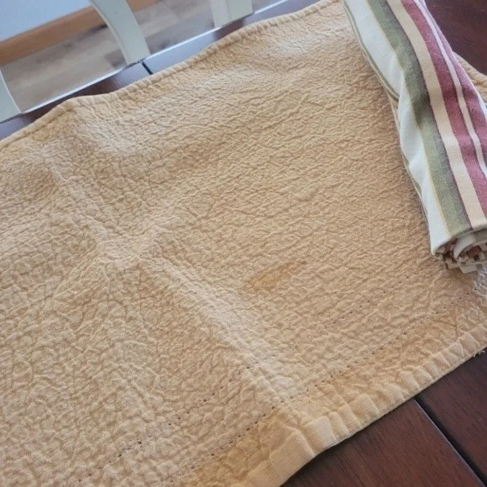 Napkins Placemats Set Fabric Pier One Salt Pepper and holders kitchen cloth